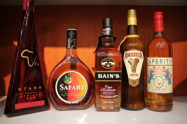 Spezialitäten aus Afrika: Whisky, Rum, Lokör & Co