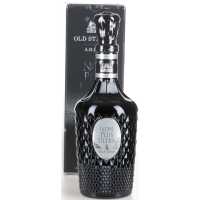 A. H. Riise Non Plus Ultra Black Edition 42% 0.70