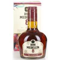 Ron Medellin 8 Anos 40% 0.70